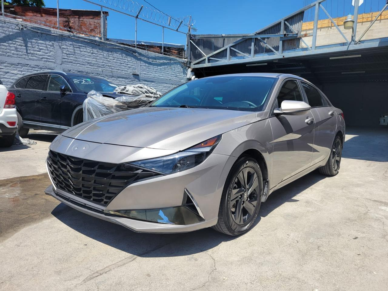Alquiler Hyundai Elantra 2022 en El Salvador