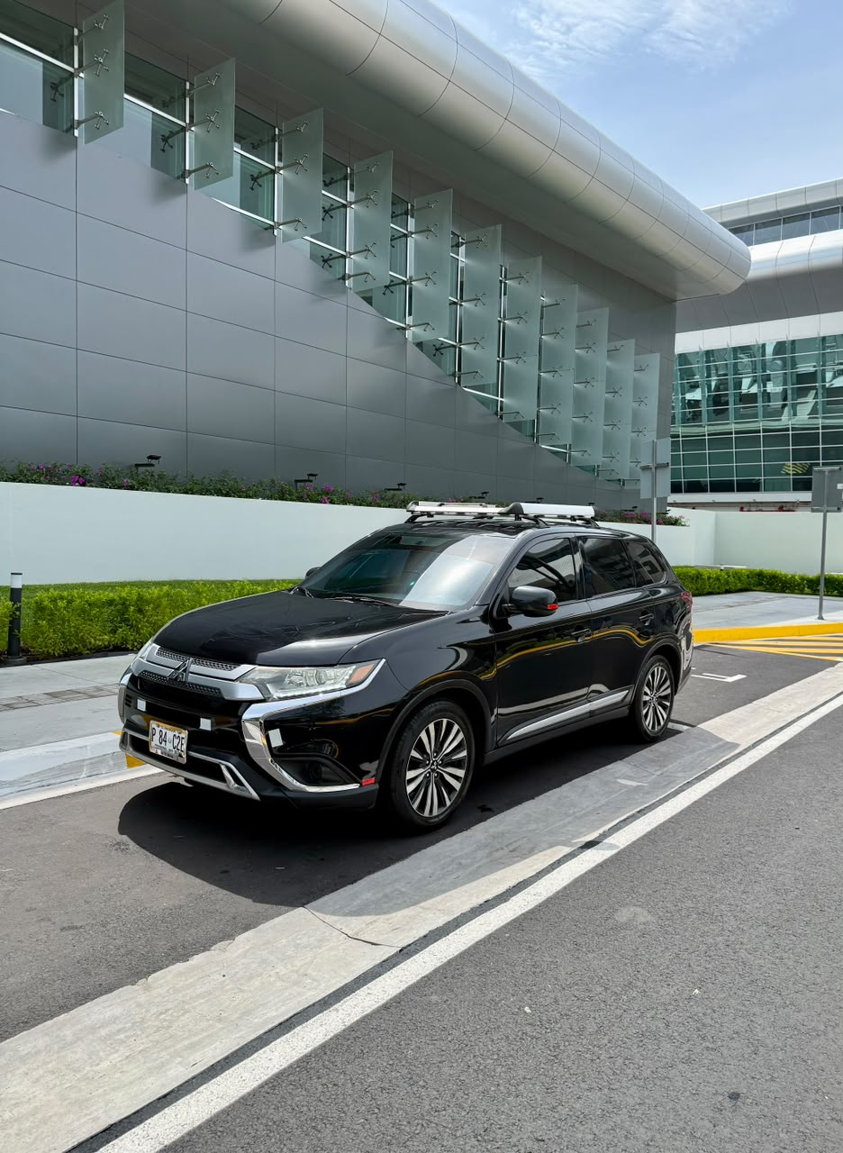 Mitsubishi Outlander 2020 (Negro) en El Salvador